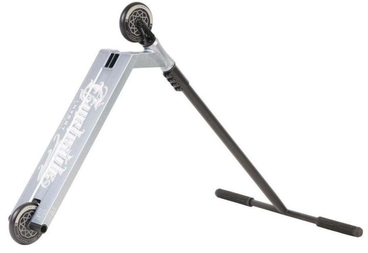 Skiro freestyle Invert Curbside Street L Titanium