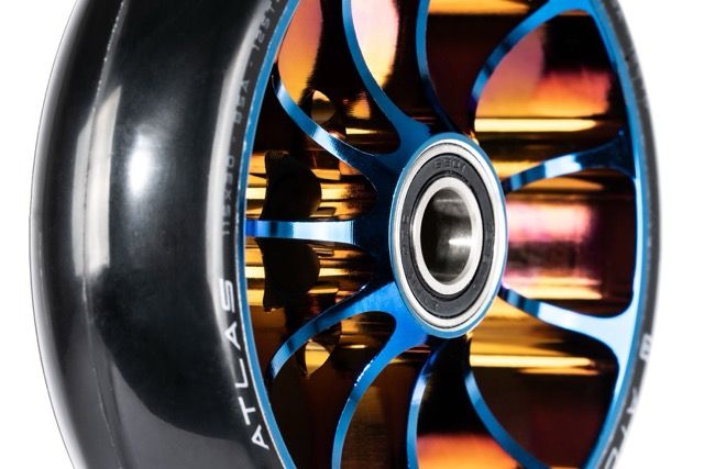 Kolešček Ethic Atlas 12STD 115 Chrome Blue