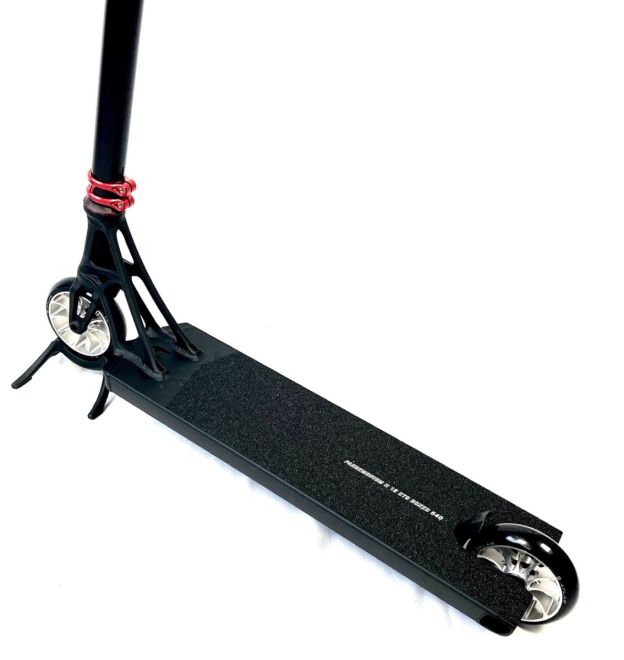 Skiro custom Ethic Feather 12std
