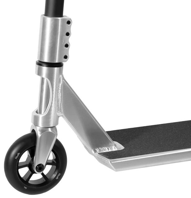 Skiro freestyle North Orbit Silver