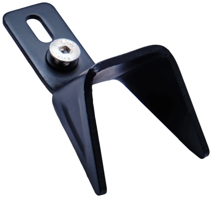 Zavora Striker Gravis Fender Black