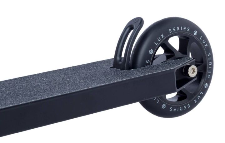 Skiro freestyle Striker Lux Youth Black