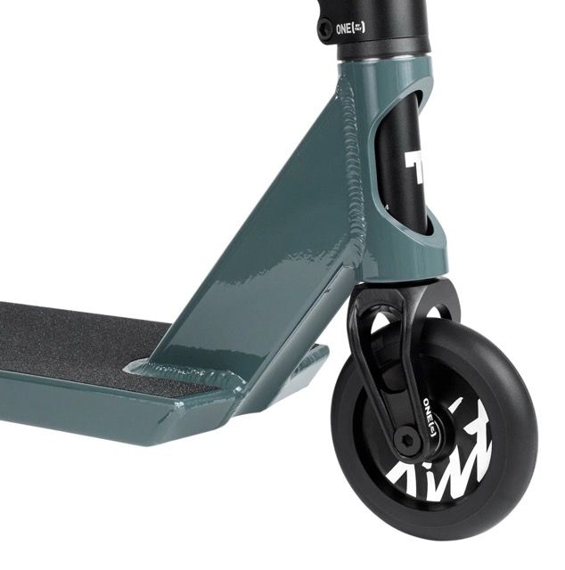 Skiro freestyle Tilt Contact Build Slate